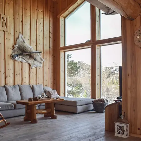 Five-bedroom Holiday In Matredal * Matre