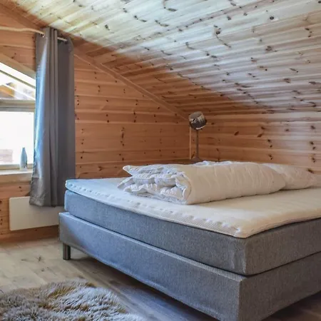 Hébergement de vacances Five-bedroom Holiday In Matredal Matre